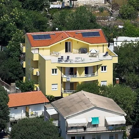 Διαμέρισμα Apartments Vesna