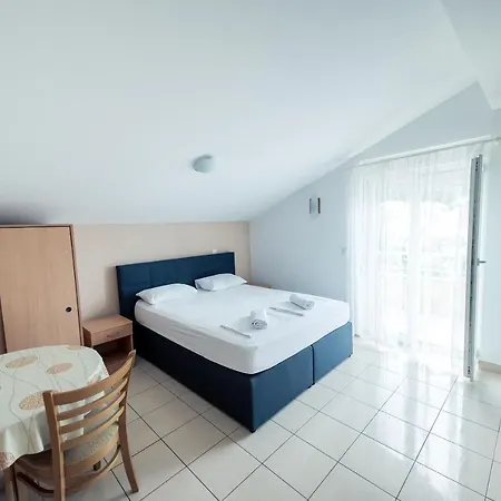 Apartments Vesna *
