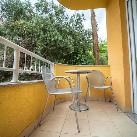 Διαμέρισμα Apartments Vesna *