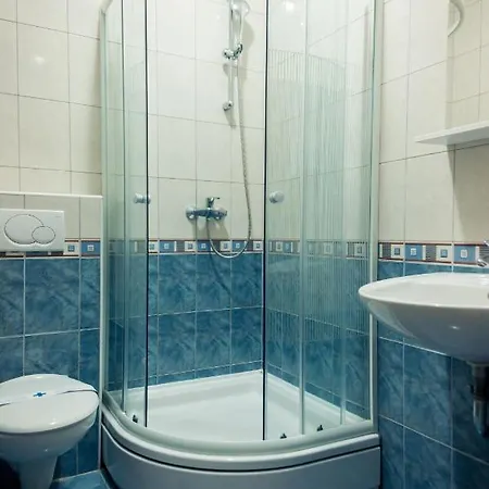 Apartments Vesna Gradac (Split-Dalmatia)
